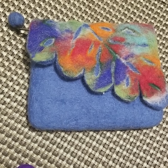 Felted wallet. - Picture 10 of 15